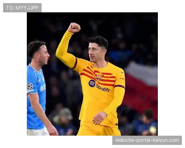 数据统计:那不勒斯全场控球率65%,但射正次数仅2次 数据统计:那不勒斯全场控球率65%,但射正次数仅2次